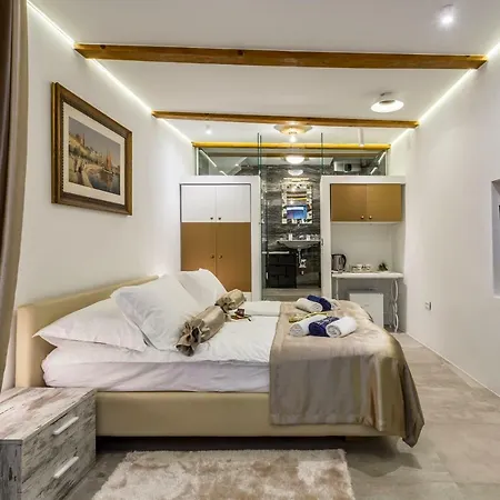 Bella Vita Apartment